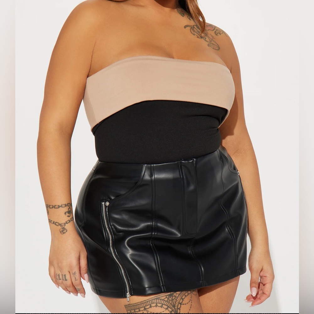 Sexy Black Stretchy Sleeveless Tube Top Bodysuit / Size Small NWOT - Picture 14 of 14